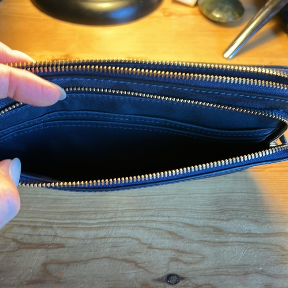 Coach Wristlet - Picture 4 of 7